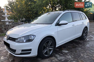 Универсал Volkswagen Golf 2016 в Каменец-Подольском