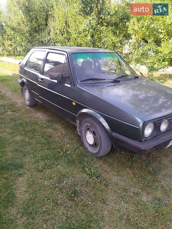 Хетчбек Volkswagen Golf 1984 в Тернополі