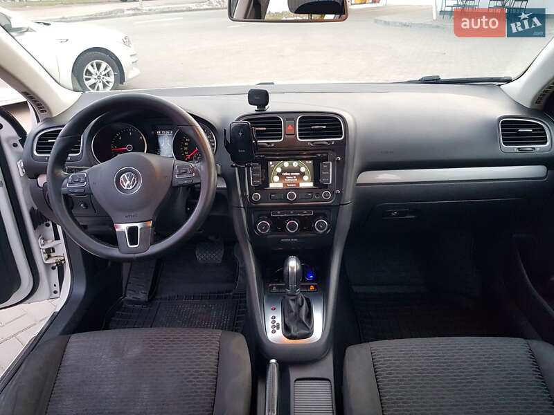 Універсал Volkswagen Golf 2011 в Кропивницькому