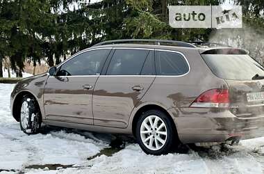 Универсал Volkswagen Golf 2011 в 