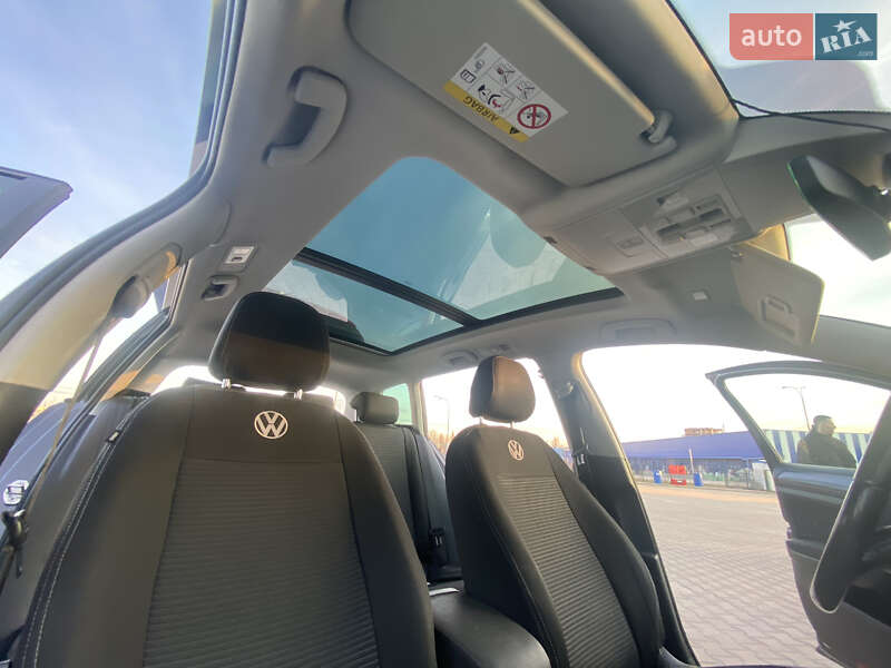 Універсал Volkswagen Golf 2016 в Кам'янець-Подільському