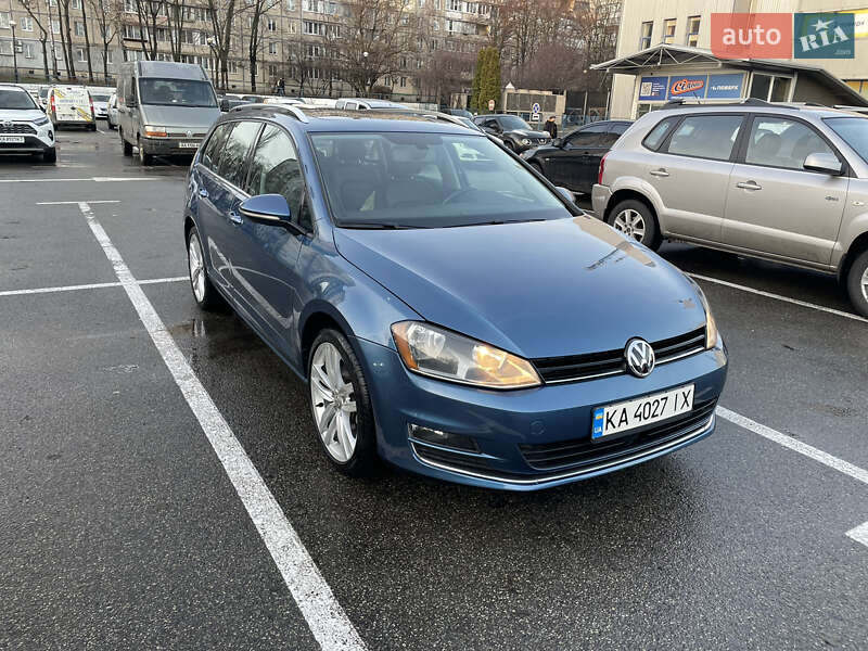 Універсал Volkswagen Golf 2016 в Києві