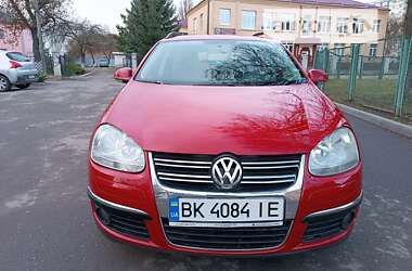 Універсал Volkswagen Golf 2009 в Рівному