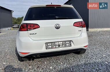 Хэтчбек Volkswagen Golf 2014 в Яворове