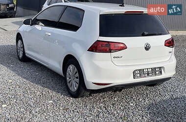 Хэтчбек Volkswagen Golf 2014 в Яворове