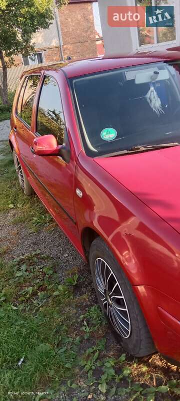 Хэтчбек Volkswagen Golf 2000 в Львове