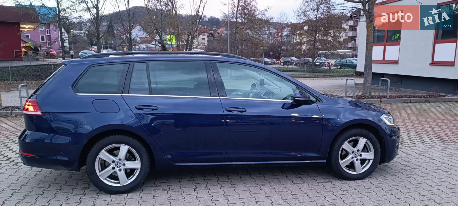 Volkswagen Golf 2017 VIN WVWZZZAUZJP552244 фото оголошення 100 з 120