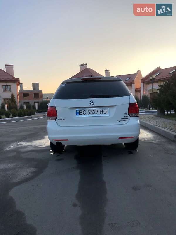Універсал Volkswagen Golf 2011 в Шептицькому