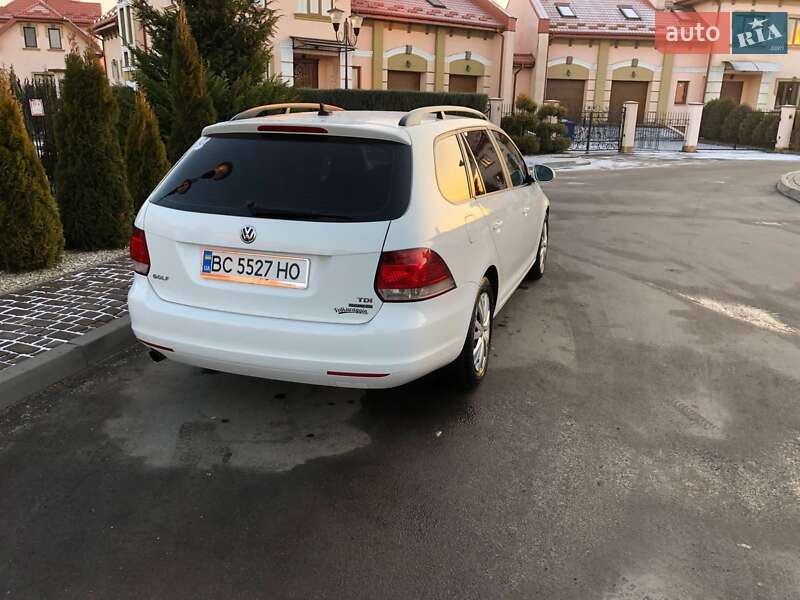 Універсал Volkswagen Golf 2011 в Шептицькому