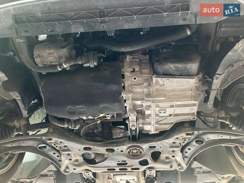 Универсал Volkswagen Golf 2018 в Ужгороде