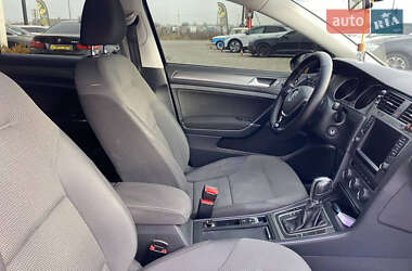 Универсал Volkswagen Golf 2013 в 