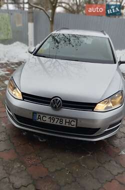 Универсал Volkswagen Golf 2015 в 