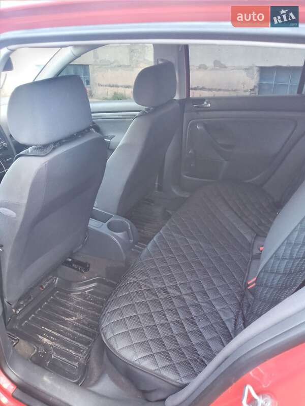 Хэтчбек Volkswagen Golf 2005 в Переяславе фото 7 Хэтчбек Volkswagen Golf 2005 в Переяславе