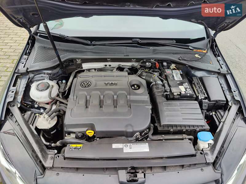 Універсал Volkswagen Golf 2018 в Черкасах