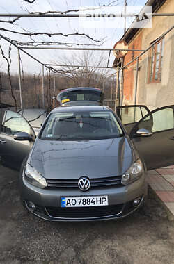 Хэтчбек Volkswagen Golf 2009 в Мукачево