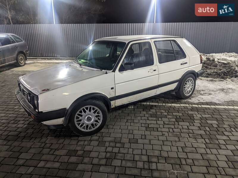 Хетчбек Volkswagen Golf 1989 в Рівному