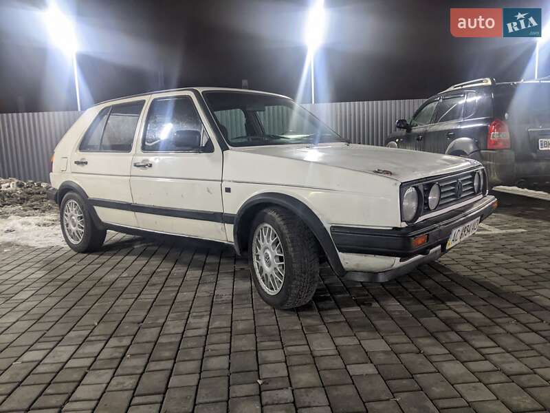 Хетчбек Volkswagen Golf 1989 в Рівному