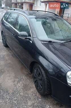 Универсал Volkswagen Golf 2008 в Золочеве