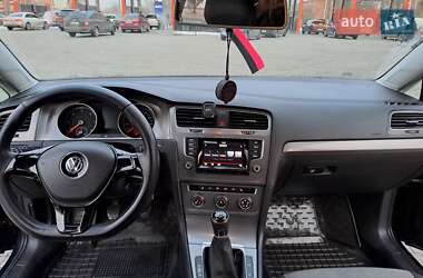 Универсал Volkswagen Golf 2015 в 