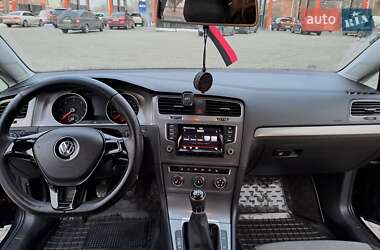 Универсал Volkswagen Golf 2015 в Полтаве