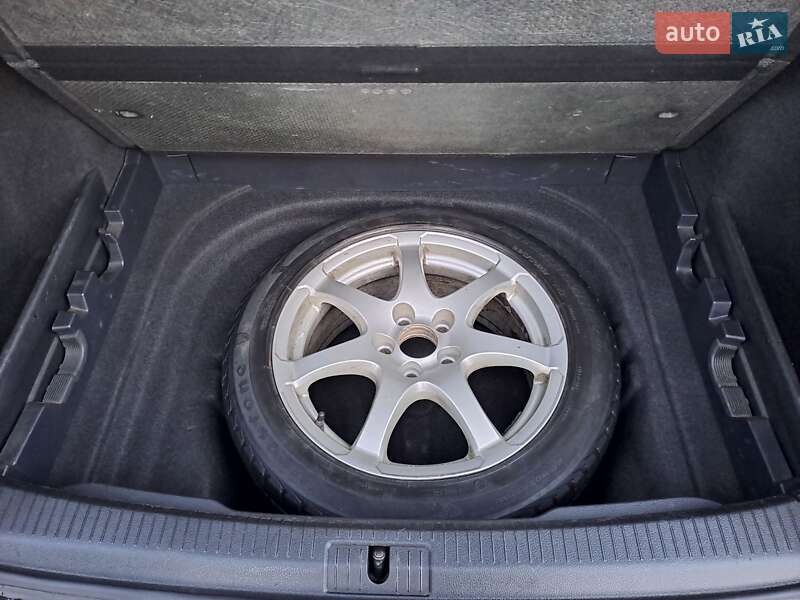 Універсал Volkswagen Golf 2015 в Полтаві