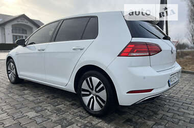 Хэтчбек Volkswagen Golf 2018 в Берегово