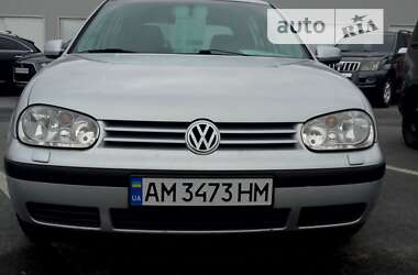 Хетчбек Volkswagen Golf 2000 в Житомирі