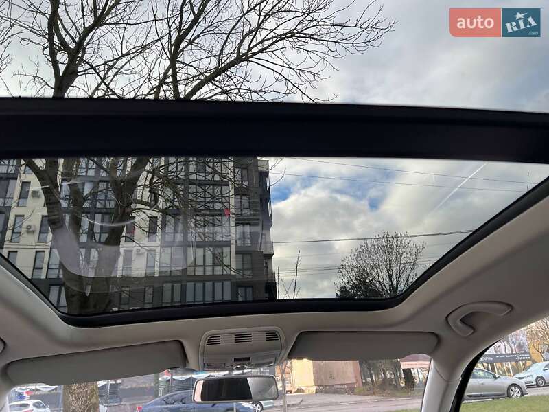 Универсал Volkswagen Golf 2009 в Ужгороде