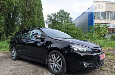 Универсал Volkswagen Golf 2011 в 