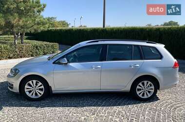 Універсал Volkswagen Golf 2015 в Дніпрі
