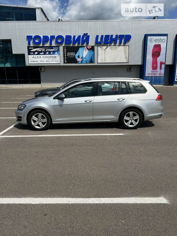 Volkswagen Golf 2014