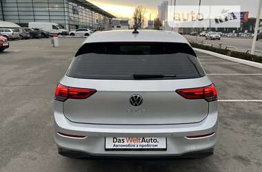 Хэтчбек Volkswagen Golf 2022 в Киеве