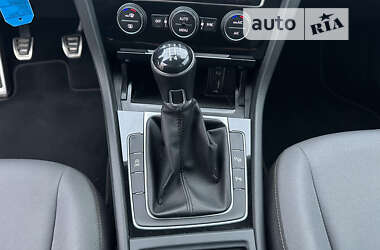 Универсал Volkswagen Golf 2017 в 