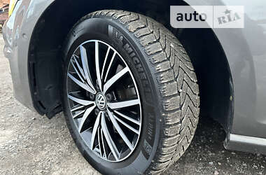 Универсал Volkswagen Golf 2017 в 