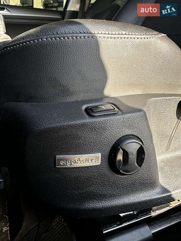 Універсал Volkswagen Golf 2014 в Києві