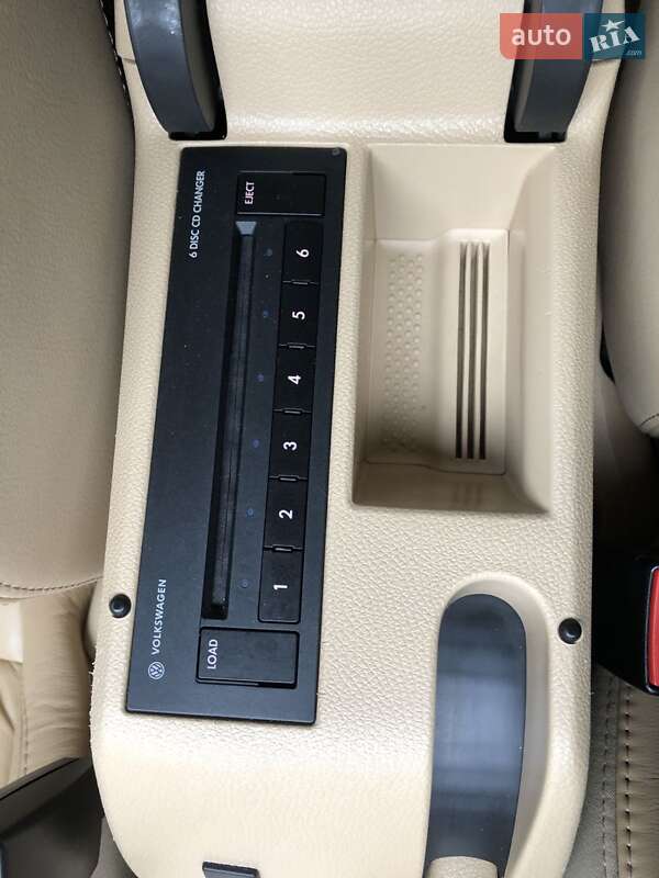 Універсал Volkswagen Golf 2008 в Вінниці