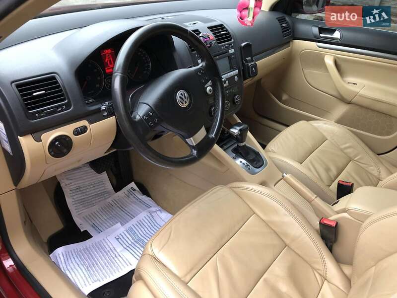 Універсал Volkswagen Golf 2008 в Вінниці