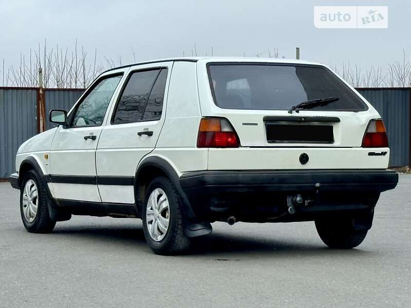 Хэтчбек Volkswagen Golf 1990 в Одессе