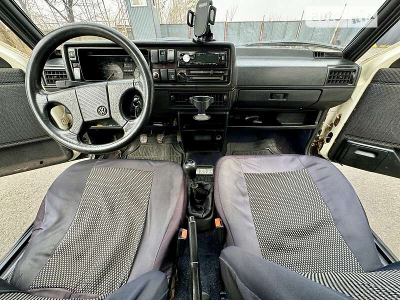 Хэтчбек Volkswagen Golf 1990 в Одессе