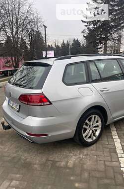 Универсал Volkswagen Golf 2018 в Луцке