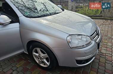 Универсал Volkswagen Golf 2009 в Тернополе