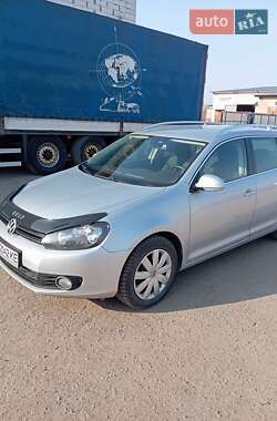 Універсал Volkswagen Golf 2011 в 