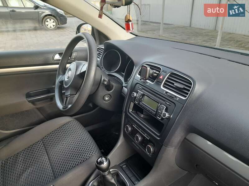 Универсал Volkswagen Golf 2011 в Владимире фото 8 Универсал Volkswagen Golf 2011 в Владимире
