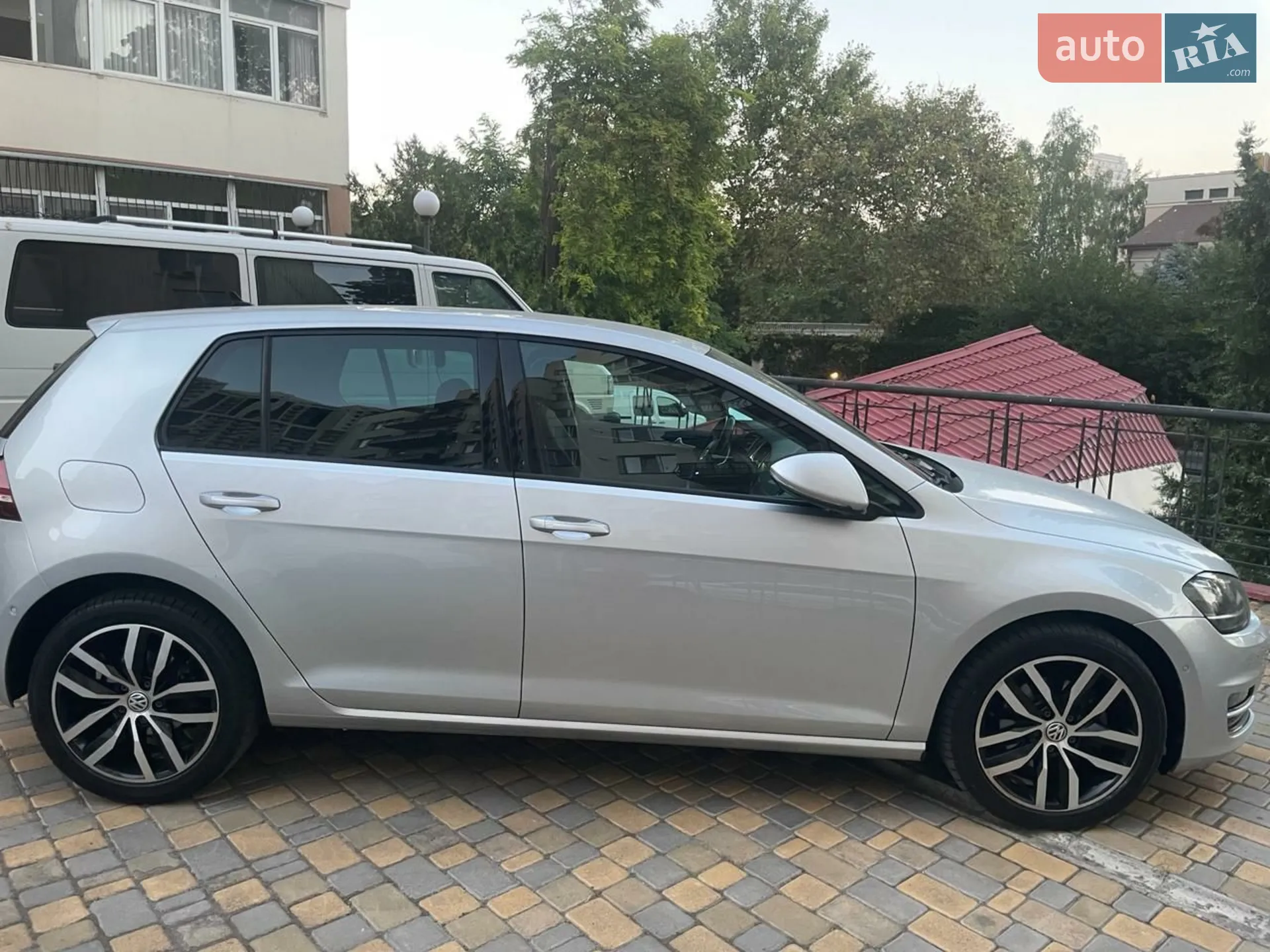 Volkswagen Golf 2014 VIN WVWZZZAUZEW262684 фото оголошення 2 з 18
