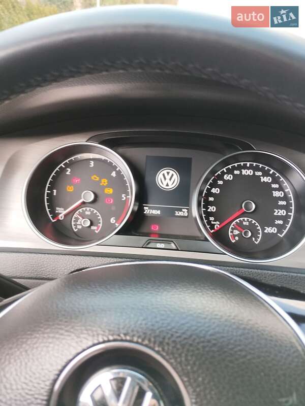 Универсал Volkswagen Golf 2013 в Ужгороде