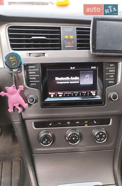 Универсал Volkswagen Golf 2013 в Ужгороде