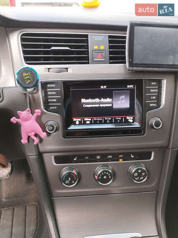 Универсал Volkswagen Golf 2013 в Ужгороде