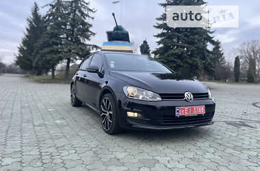 Хэтчбек Volkswagen Golf 2013 в Дубно