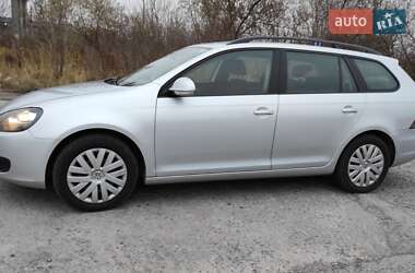 Универсал Volkswagen Golf 2011 в 
