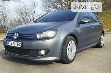 Хэтчбек Volkswagen Golf 2012 в Ивано-Франковске